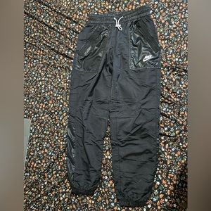 Nike XS windbreaker pants